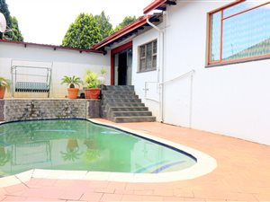 3 Bed House in Homestead Park