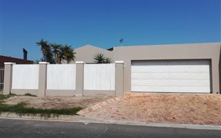 5 Bedroom House in Parklands