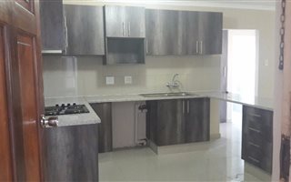 2 Bedroom Apartment in Meerensee