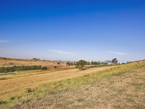 2500 m² Land available in Intaba Ridge Secure Eco Estate