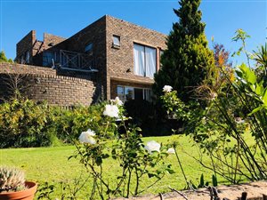 5 Bed House in Bergsig
