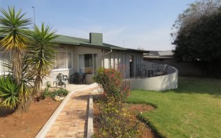 4 Bedroom House in Dal Fouche