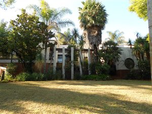 5 Bed House in Signal Hill