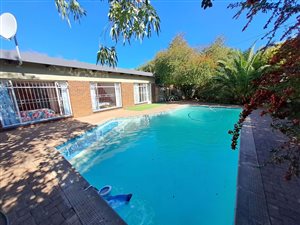 3 Bed House in Fichardtpark