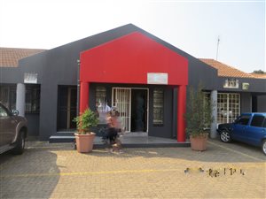57 m² Office Space in Witbank Central