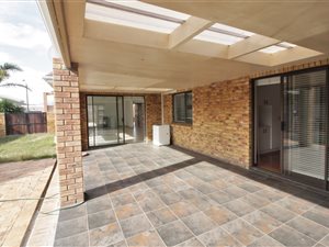 3 Bed House in Soneike