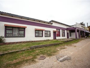 Commercial space in Alexandria
