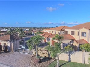 4 Bedroom Townhouse in Sherwood and surrounds