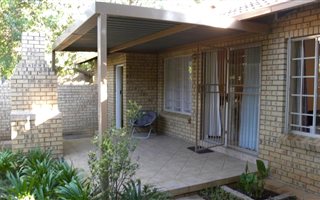 2 Bedroom Cluster in Die Wilgers