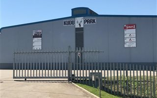 100 m² Commercial space in Shakas Head