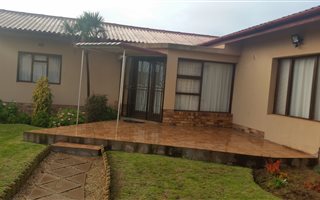 3 Bedroom House in Vredenburg