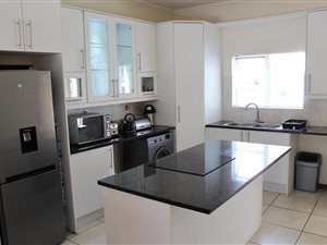 2 Bed Apartment in Parkview