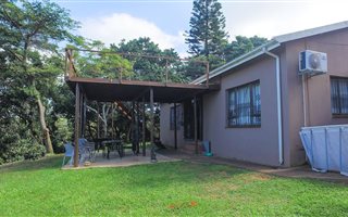 3 Bedroom House in Astra Park