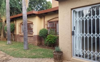 4 Bedroom House in Ifafi