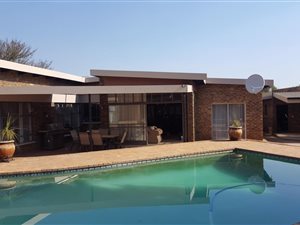 4 Bed House in Faerie Glen