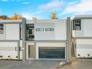 3 Bed Cluster in Houghton Estate