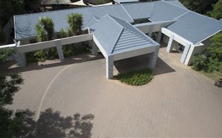 5 Bedroom House in Morningside