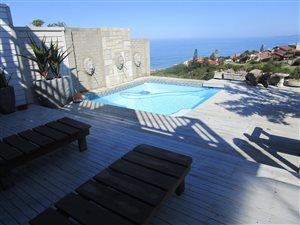 3 Bed House in Dana Bay