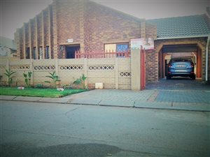 3 Bed House in Tembisa