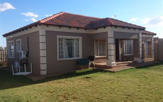 2 Bedroom Townhouse in Flamwood