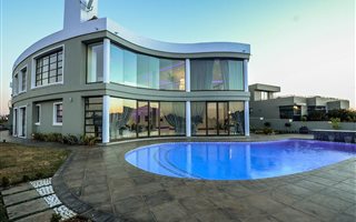 5 Bedroom House in Meyersdal Eco Estate