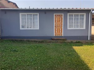 2 Bed House in Bombay Heights