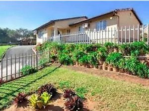 4 Bed House in Sheffield Beach