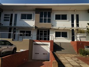 141 m² Commercial space in La Lucia