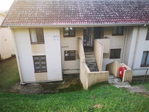2 Bed Apartment in Bellair