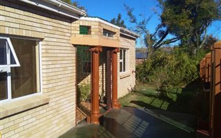 4 Bedroom House in Kingswood