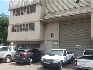 367 m² Industrial space in Maxmead