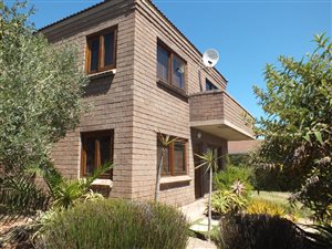 3 Bedroom House in Myburgh Park