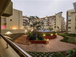 2 Bed Apartment in New Town Centre