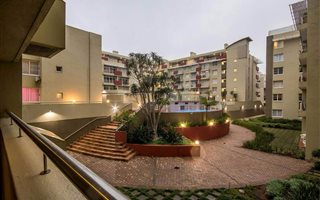 2 Bedroom Apartment in New Town Centre