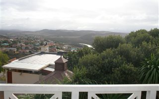 3 Bedroom Duet in Hartenbos Heuwels