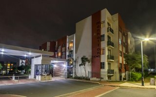 1 Bedroom Apartment in New Town Centre