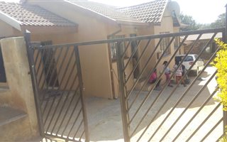 3 Bedroom House in Saulsville