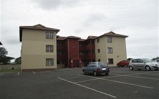 2 Bedroom Apartment in Brackenham