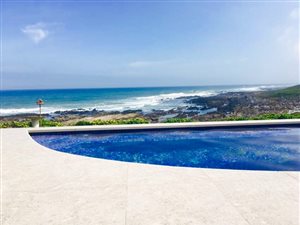 4 Bedroom House in Seaview