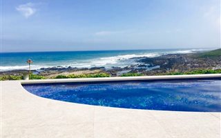 4 Bedroom House in Seaview
