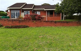3 Bedroom House in Pumula