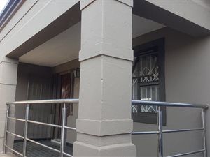 4 Bed House in La Rochelle