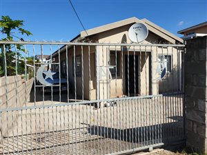 3 Bed House in Trenance Park
