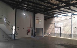 319 m² Industrial space in Eastgate