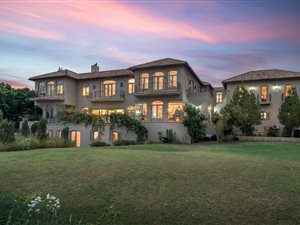 5 Bed House in Paarl