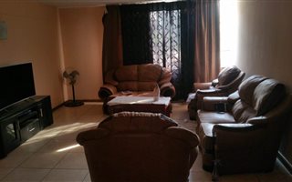2 Bedroom Apartment in Valhalla