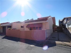 3 Bed Townhouse in Quigney