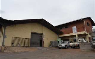 1315 m² Industrial space in New Germany