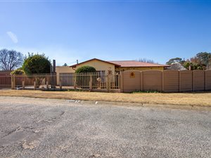 3 Bed House in Heidelberg Central