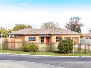 3 Bed House in Amandelsig